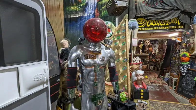 Game Store MS and Retro Treasures