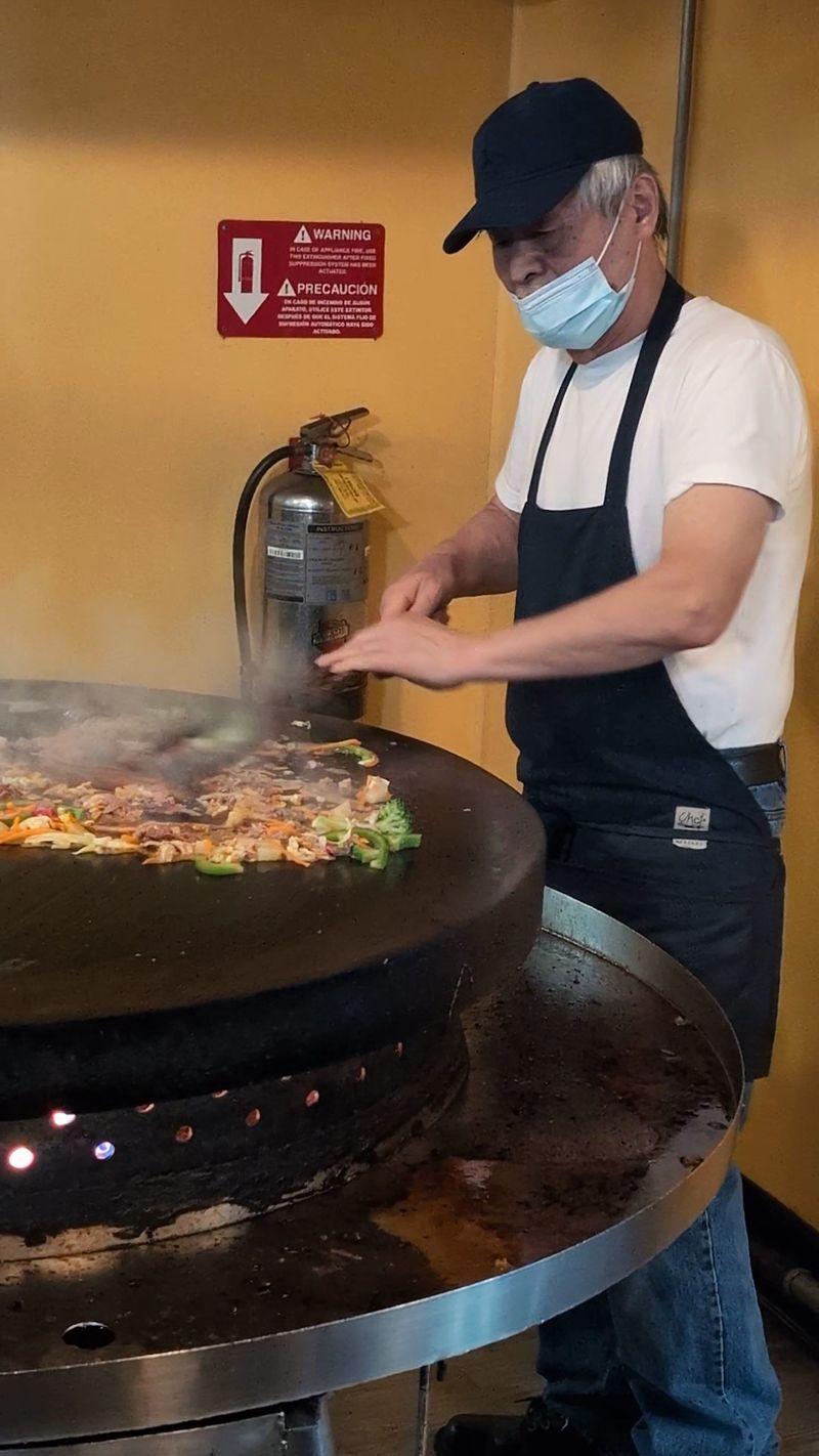 Alaska &mdash; Twin Dragon Mongolian Bar-B-Q (Anchorage)