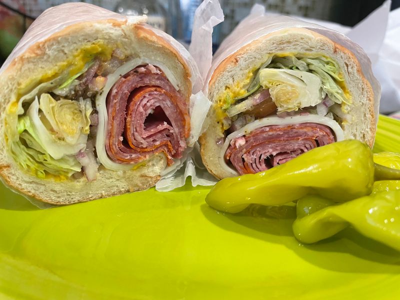 Arizona &mdash; Frank&rsquo;s New York Style Deli