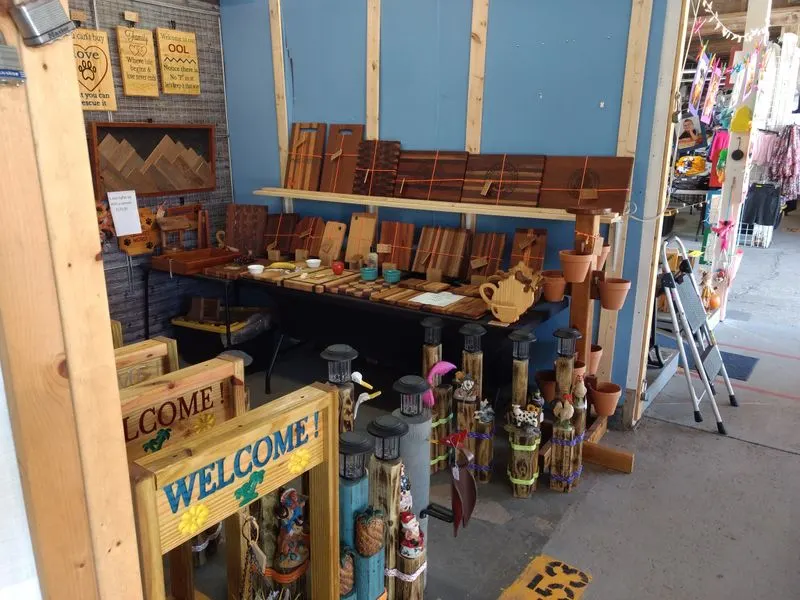 Vintage Remix: Upcycling Lab in the Aisles