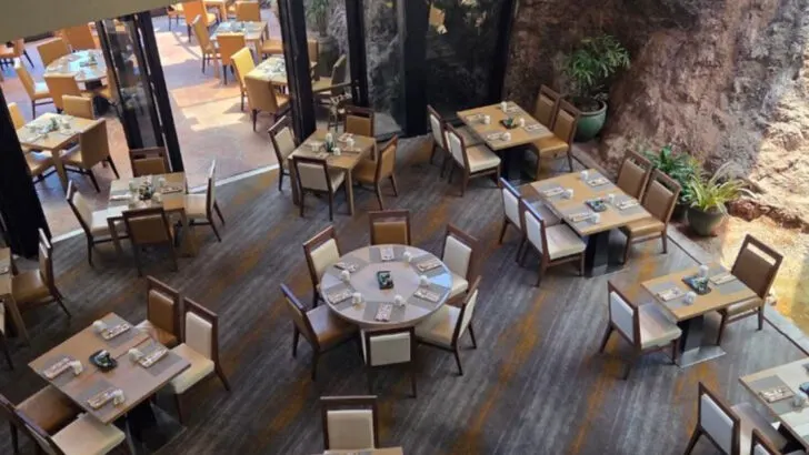 An Arizona restaurant where a waterfall flows inside and the views stretch over the lake