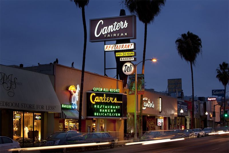 California &mdash; Canter&rsquo;s Deli