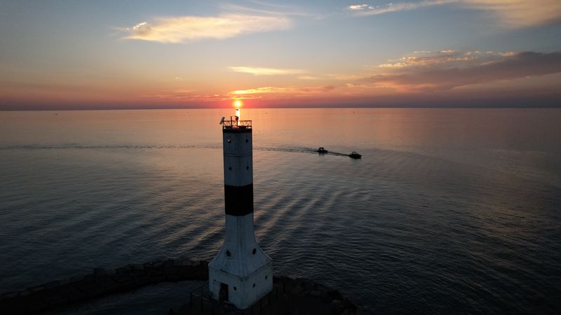 Conneaut West Breakwater Lighthouse (Conneaut)