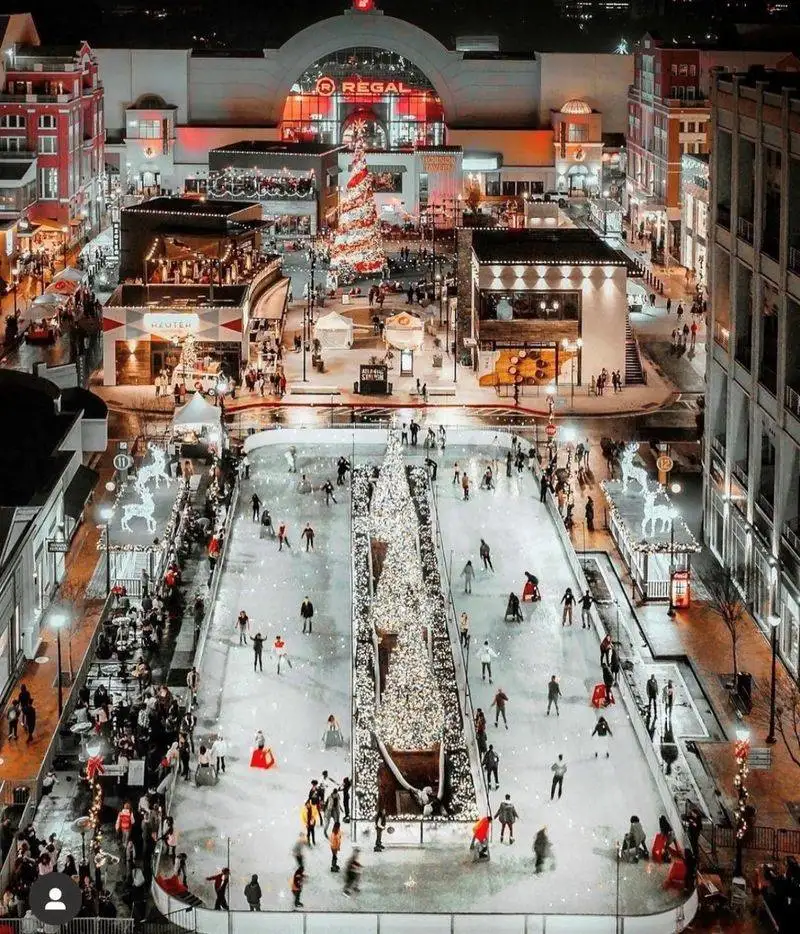 Ice Skating at Skate the Station (Atlantic Station)