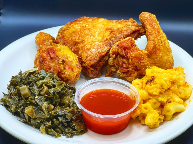 Walt&rsquo;s Chicken Express