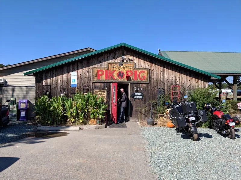 Pik-N-Pig (Carthage)