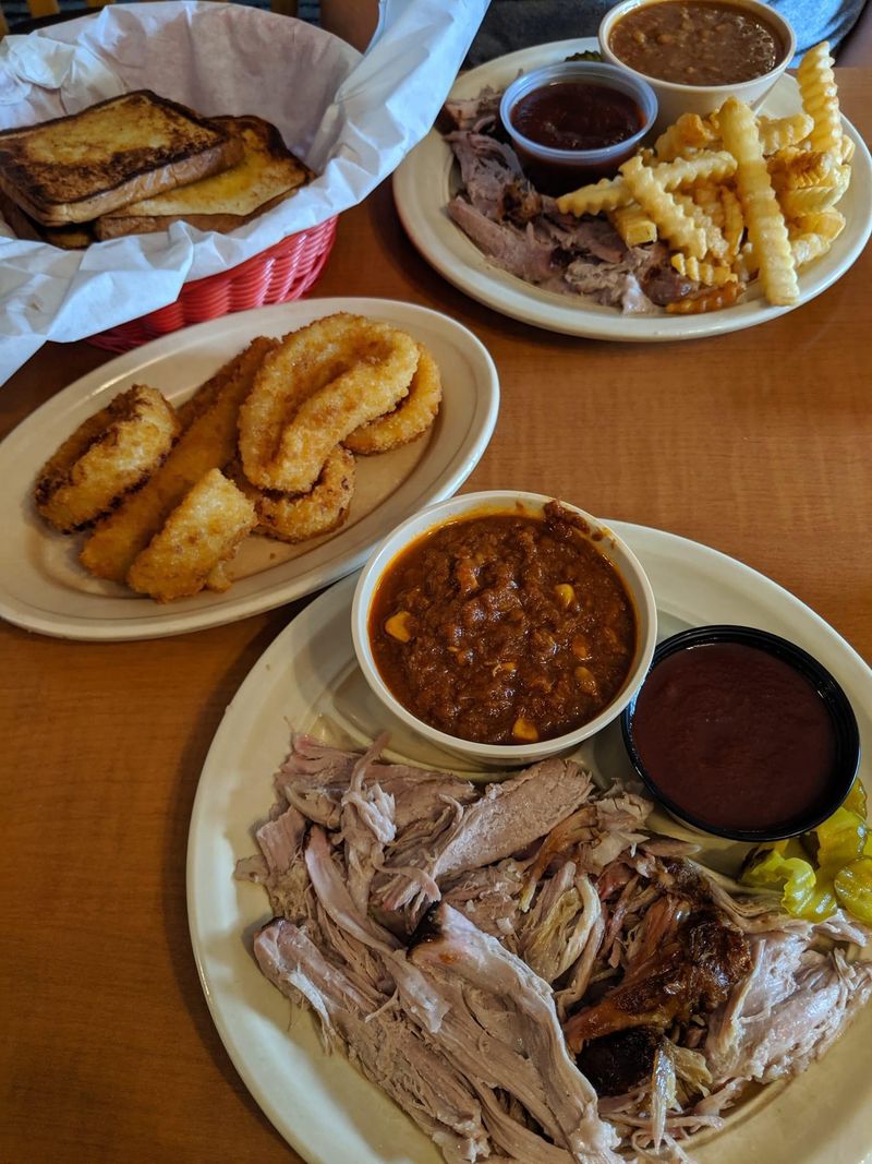Sally's Smokin Butt BBQ