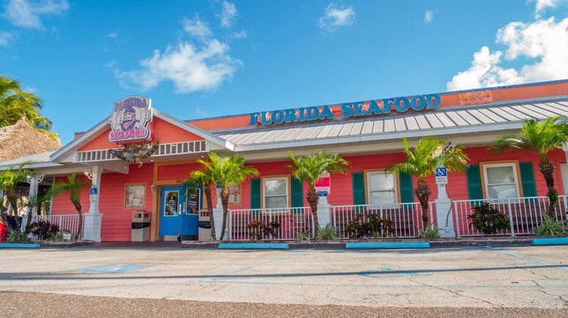 Florida's Seafood Bar & Grill &mdash; Cocoa Beach, FL