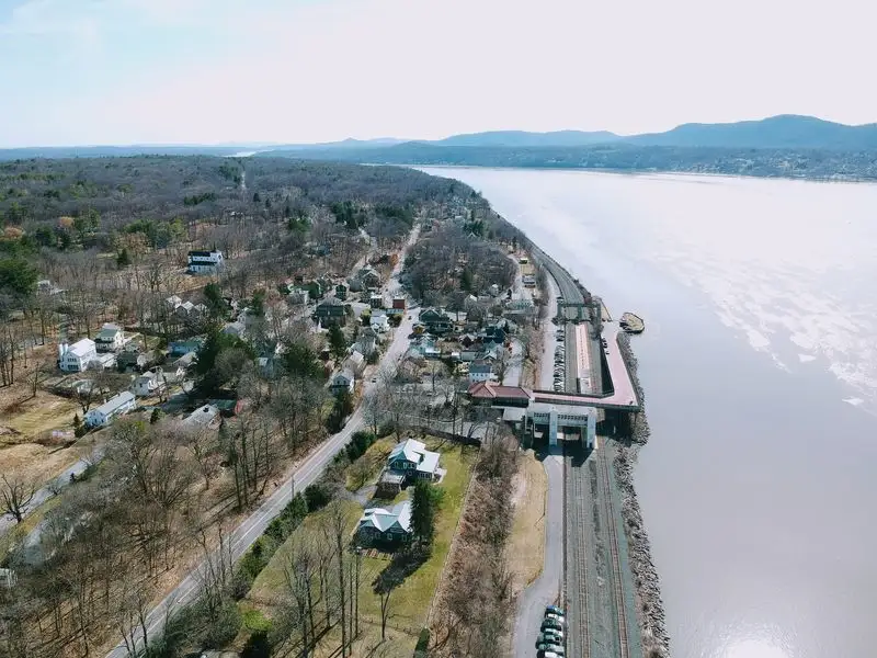 Rhinebeck, New York (Hudson River)