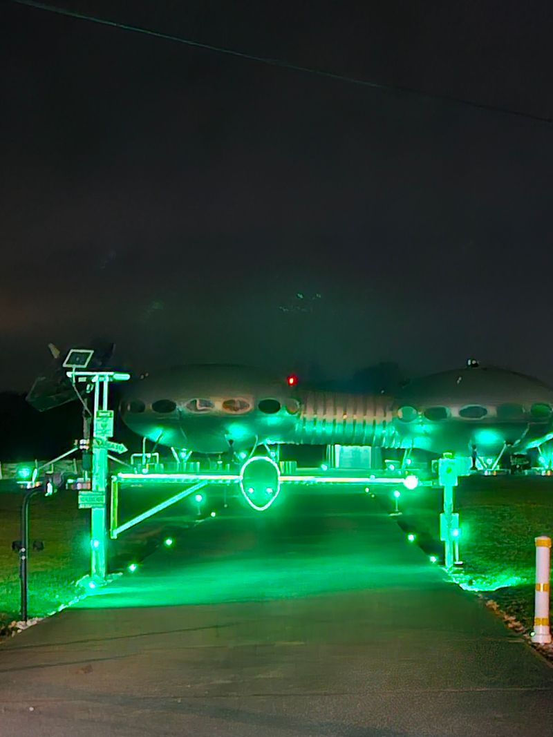 Futuro House (UFO House) &ndash; Carlisle, OH