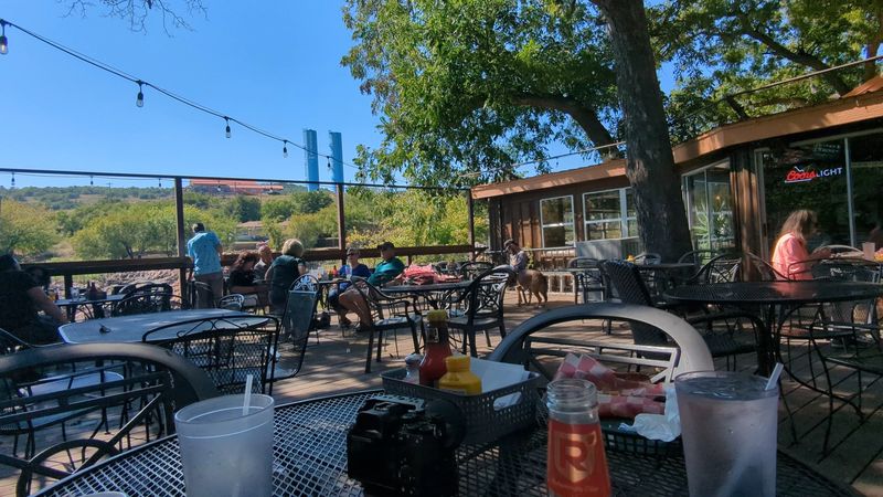 Riverside Cafe - Medicine Park