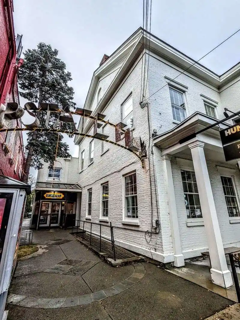 Walkable Village Layout and Architecture