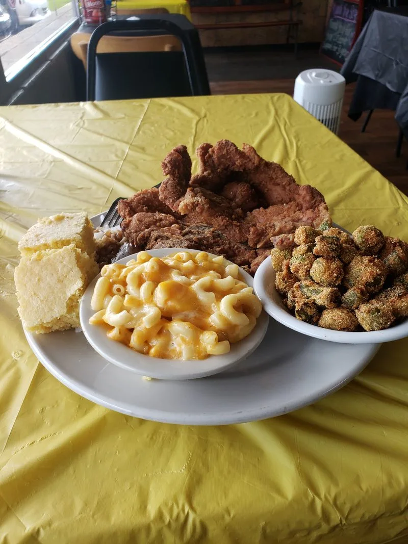 Nana J's Soulful Kitchen - Ocean Springs