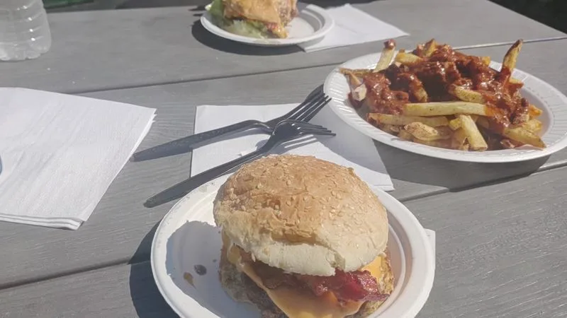 Steve&rsquo;s Burgers, Garfield