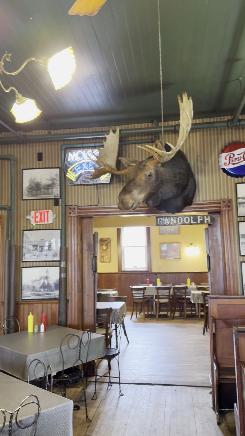 Sleder’s Family Tavern — Traverse City