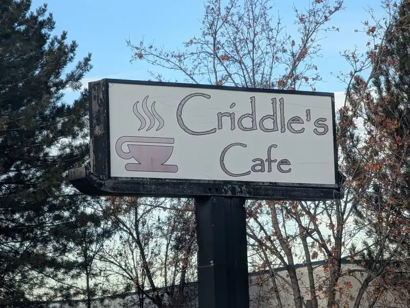 The Criddle&rsquo;s Caf&eacute;, Tremonton