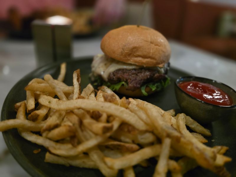 Oneida Casino - Pine Tree Grill Buffet Events, Green Bay
