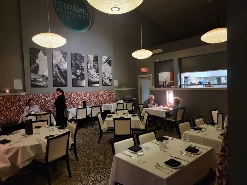 Breakwater Restaurant & Bar