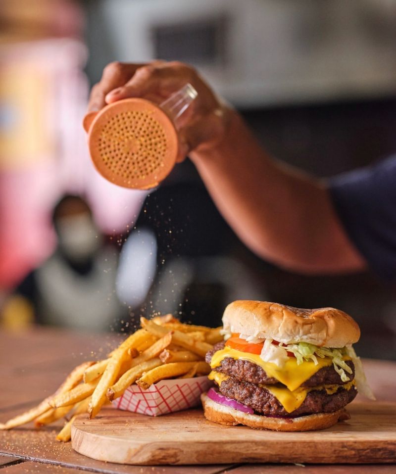 Stamps Super Burgers &mdash; Jackson, Mississippi