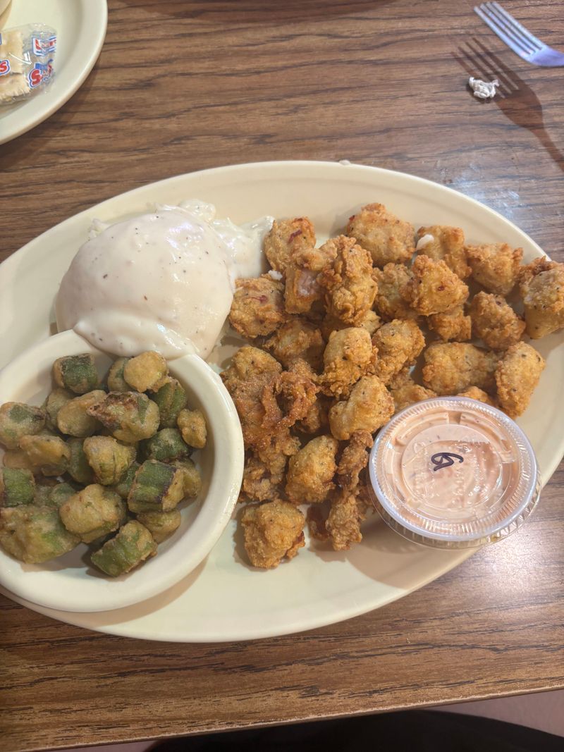 Homestyle Sides and That Cream Gravy