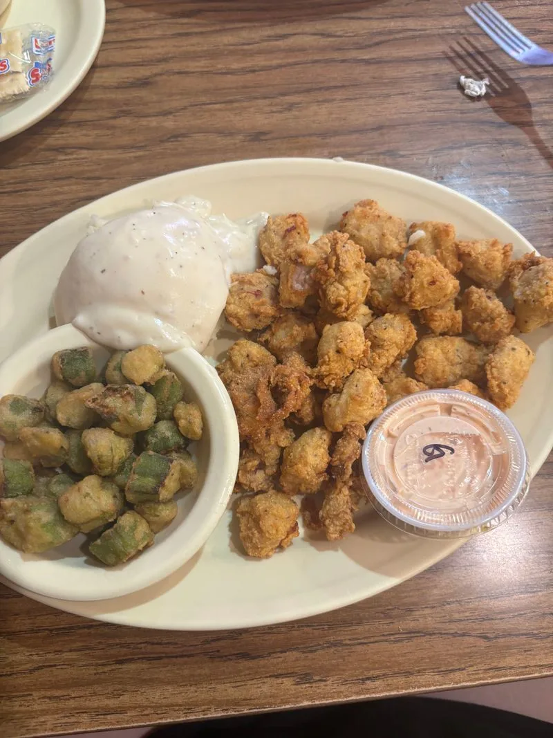 Homestyle Sides and That Cream Gravy