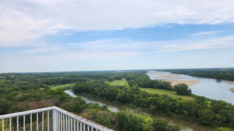 Observation tower and wide-open views