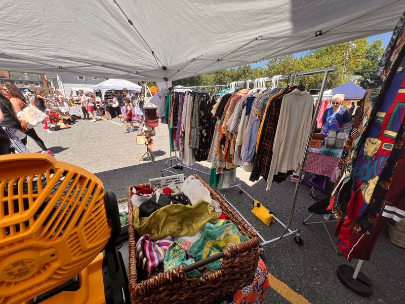 Del Ray Vintage & Flea Market (Alexandria)