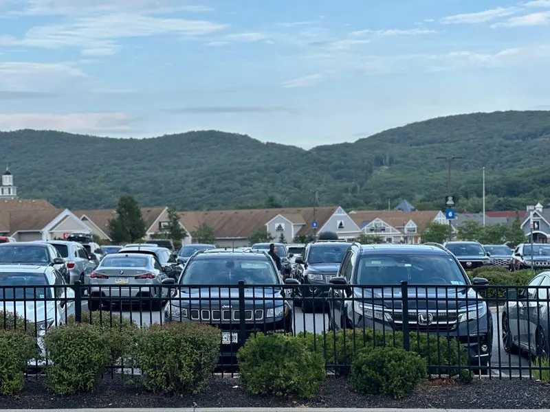 Parking, Buses, and Smooth Arrivals