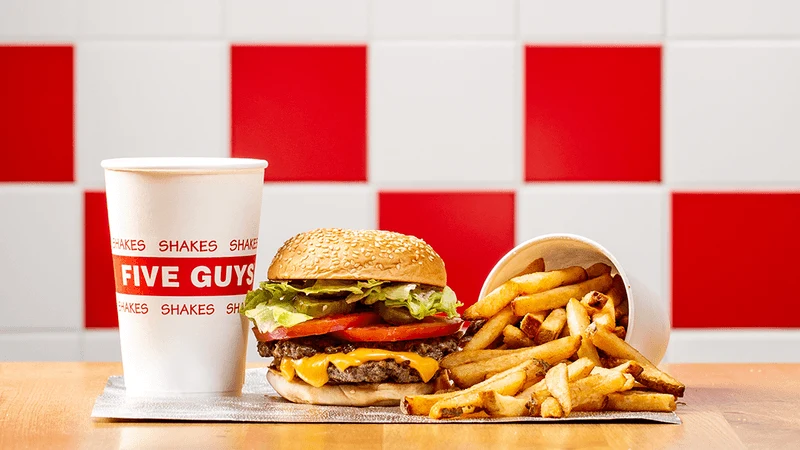 Five Guys&ndash;style Independent Burger Stand, Camden