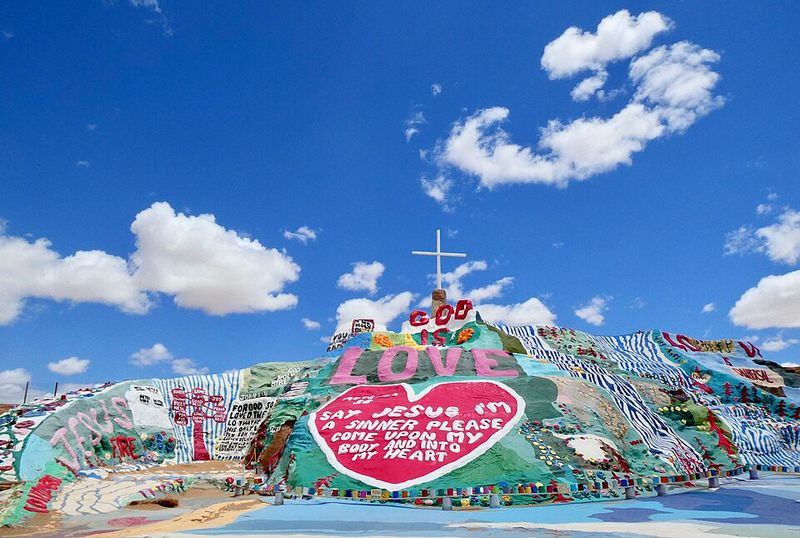 Salvation Mountain, Niland
