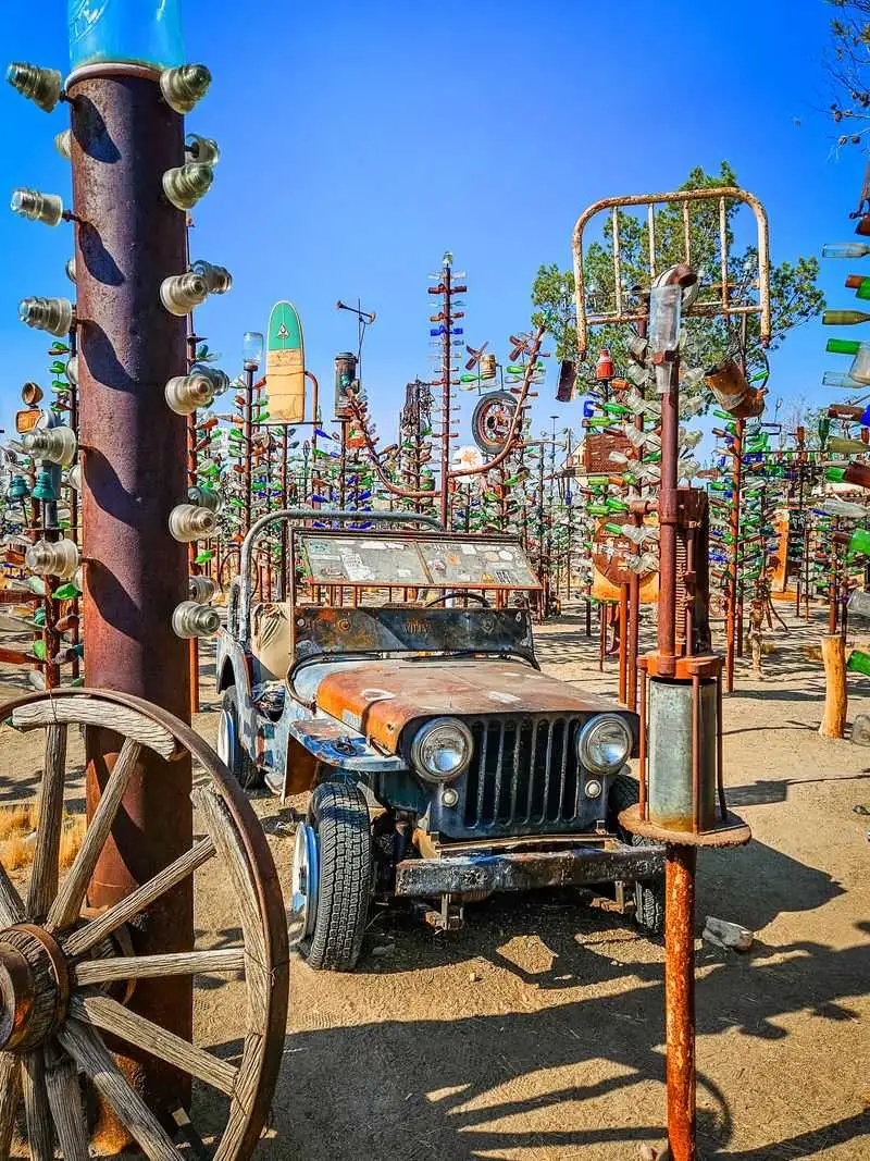 Elmer&rsquo;s Bottle Tree Ranch