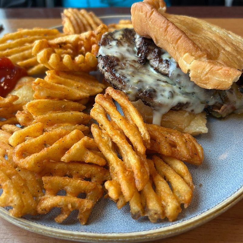 River’s Edge Restaurant