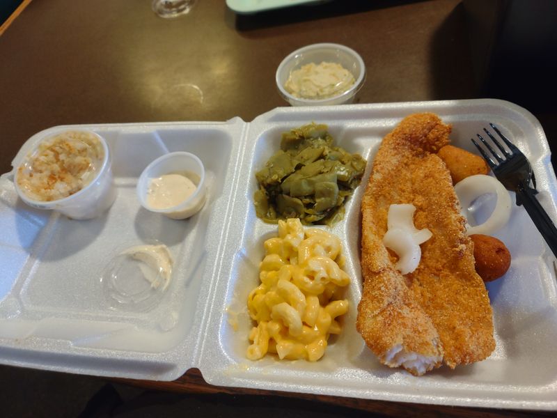 The Blue & White Restaurant, Hampton Roads