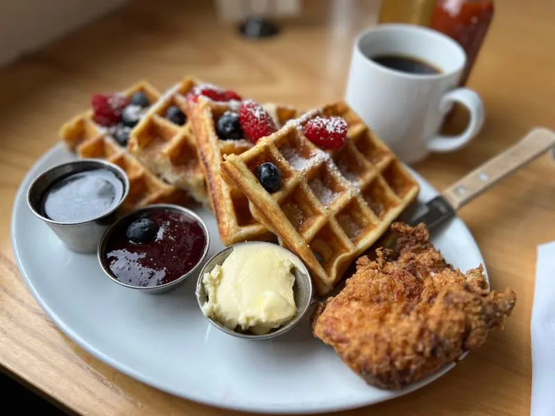 Ozark Mountain Biscuit Company, Branson