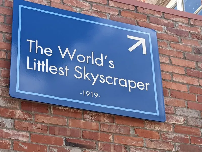 World&rsquo;s Smallest Skyscraper, Wichita Falls