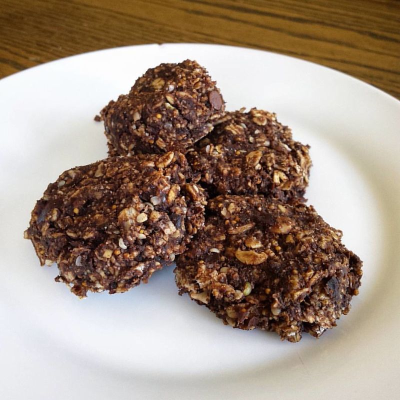 No-Bake Chocolate Oatmeal Cookies