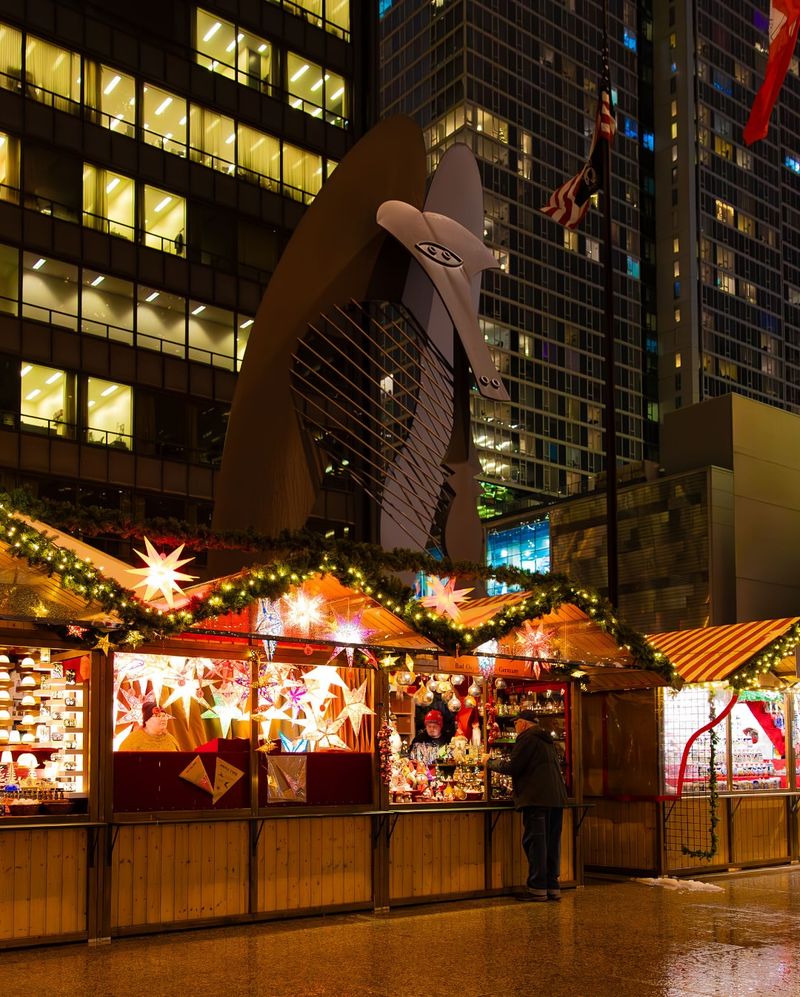 Christkindlmarket &mdash; RiverEdge Park (Aurora)