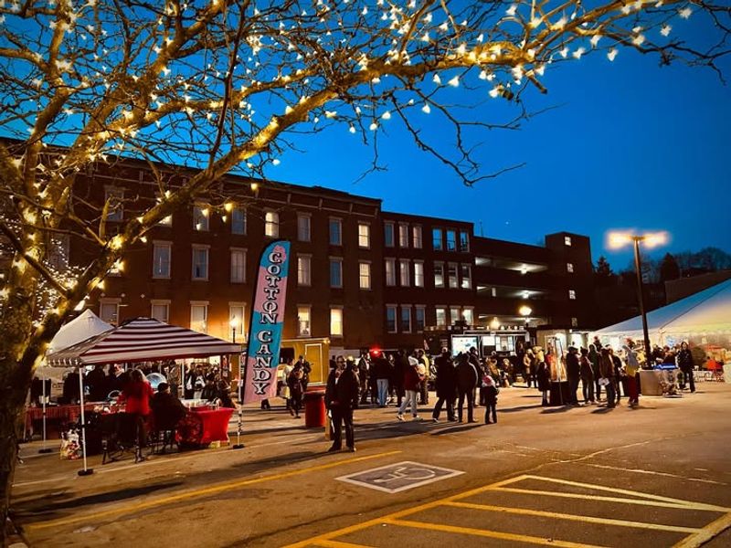 Galena Holidaze / Galena holiday markets (Galena)