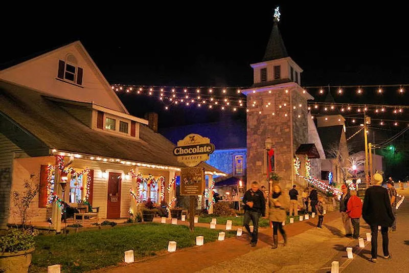 Dillsboro Lights and Luminaries