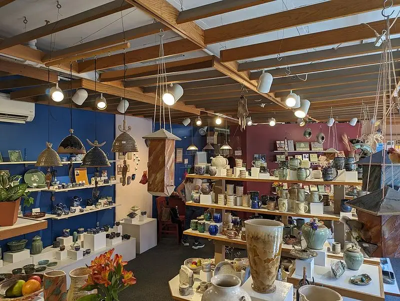 Village art studios & craft shops