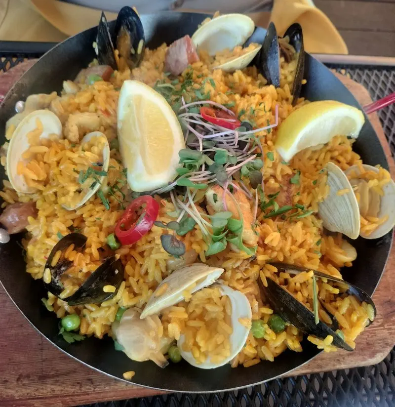 Los Andes, Providence