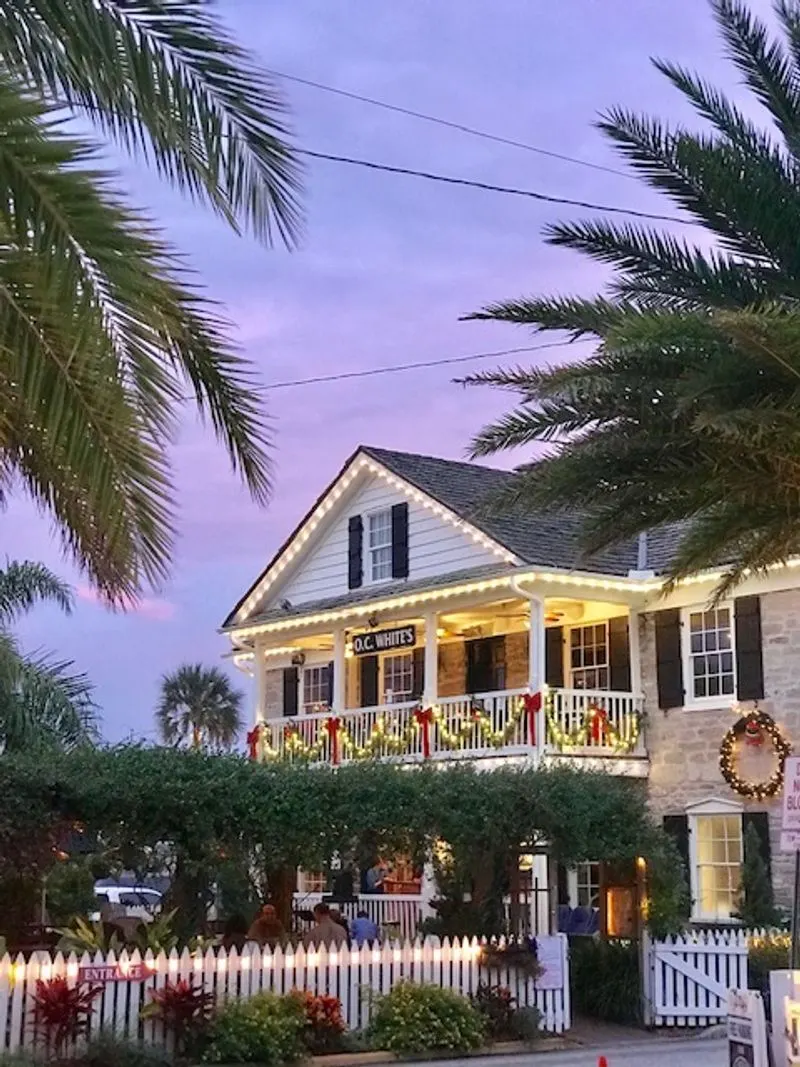 O.C. White&rsquo;s Seafood & Spirits