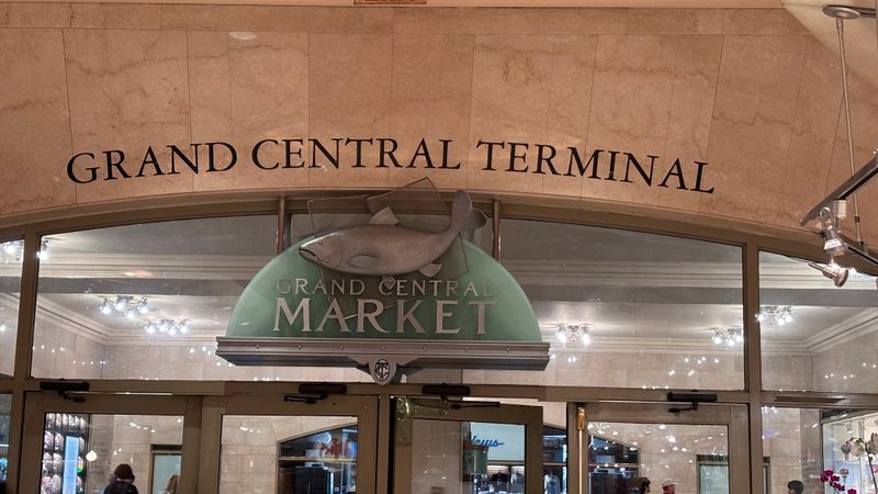 Grand Central Holiday Fair