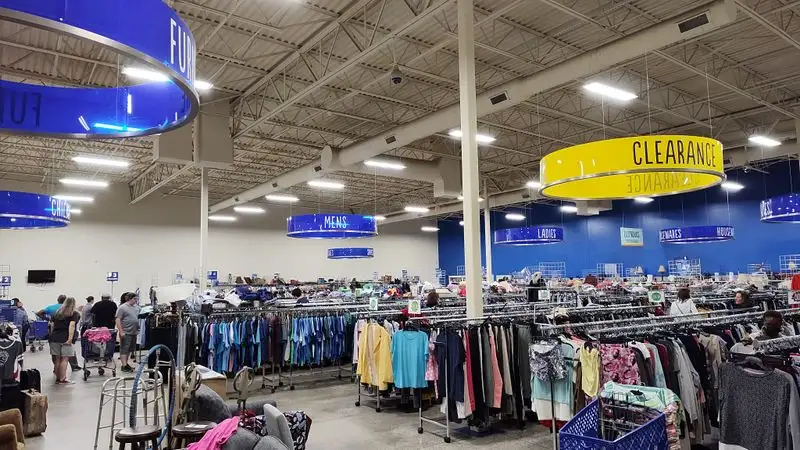 Goodwill Outlet, Columbia