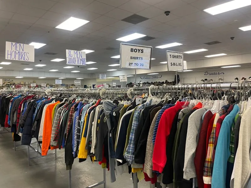 Ridgecrest Thrift Store, Roswell