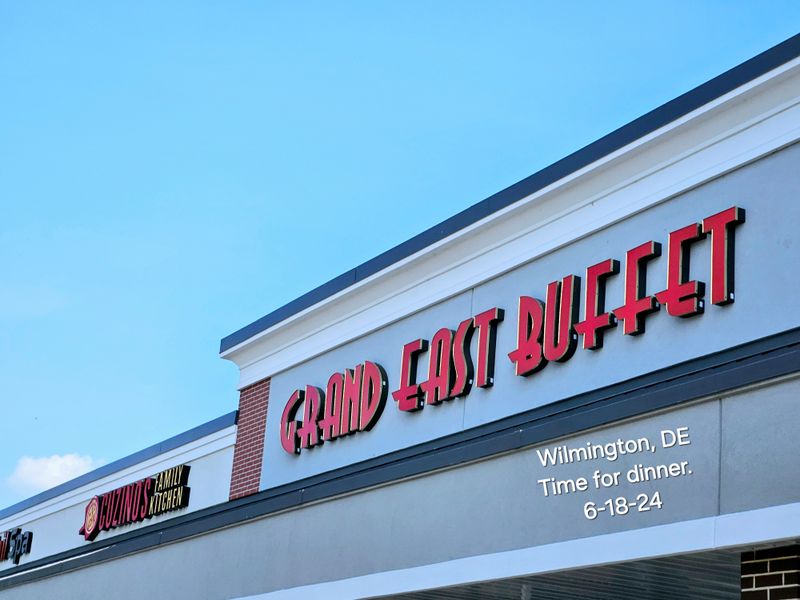 Delaware &mdash; Grand East Buffet (Wilmington)