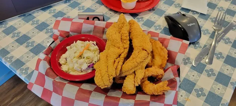 Scott&rsquo;s Catfish & Barbecue, Monroe