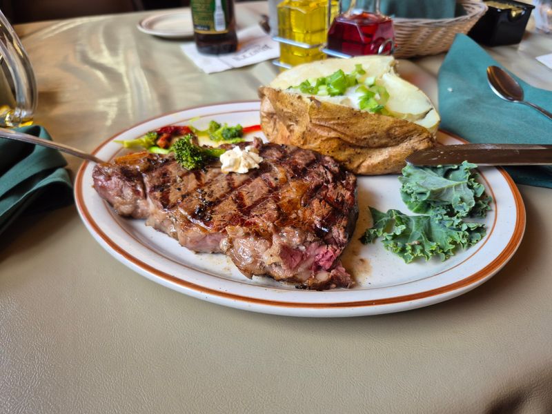 Rusty&rsquo;s Ranch House &ndash; Cedar City, UT