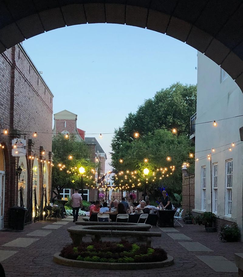 Early-Season Events & Light Displays