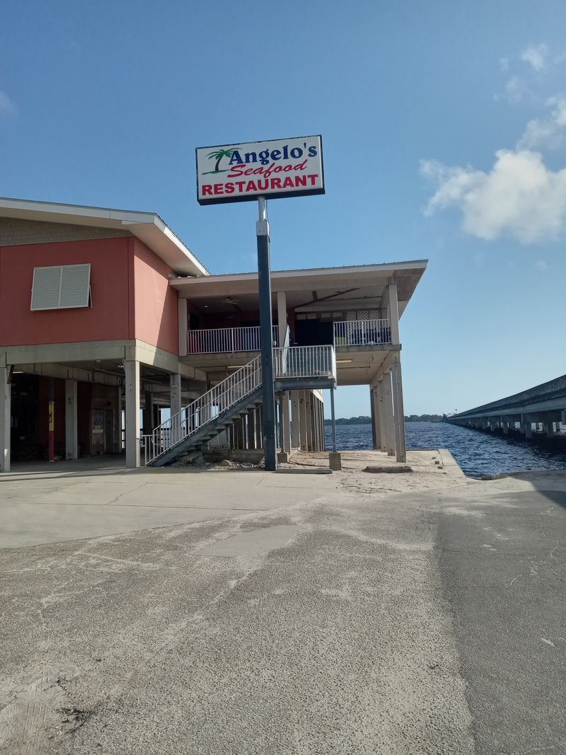 Angelo's Seafood Restaurant — Panacea, FL